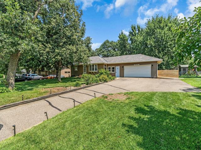 9951 Cottonwood Street NW Minneapolis MN 55448 - MLS# 6763827