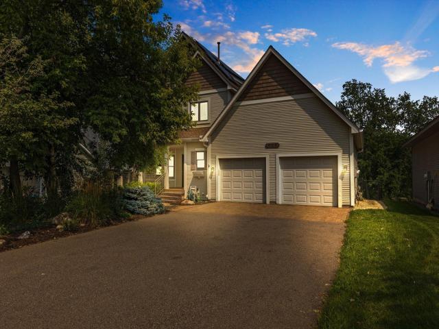 606 Sterling Street S Saint Paul MN 55119 - MLS# 6763833