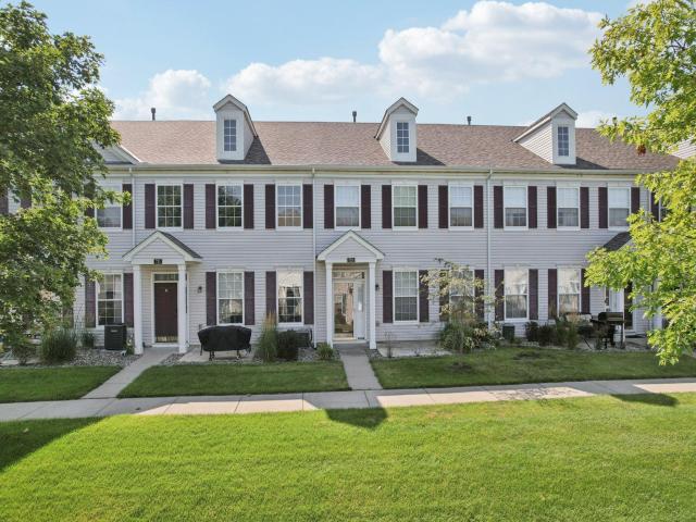 721 Cobblestone Way Shakopee MN 55379 - MLS# 6763906