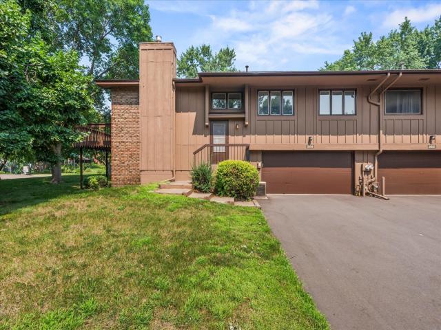 2614 Sumac Court Saint Paul MN 55110 - MLS# 6763923