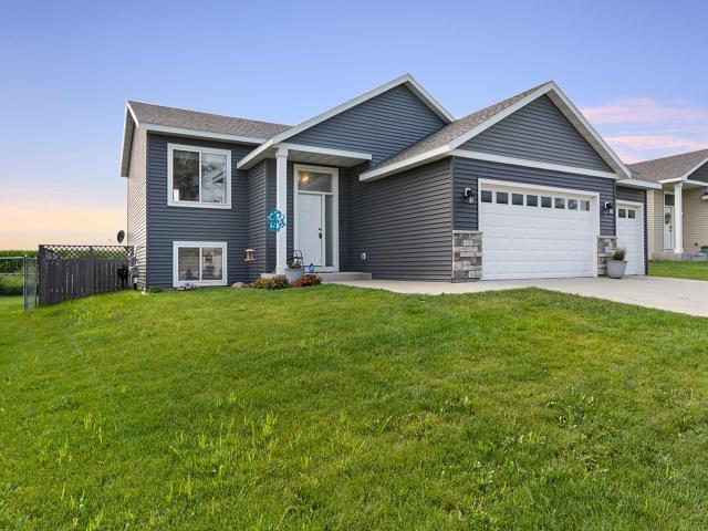 210 Whitetail Lane Kenyon MN 55946 - MLS# 6764120
