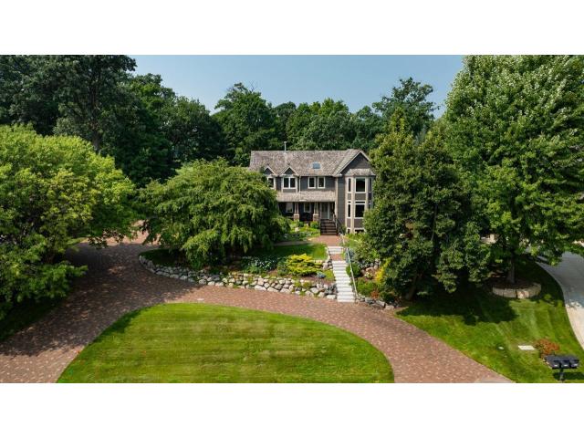 2890 Autumn Woods Drive Chaska MN 55318 - MLS# 6764132