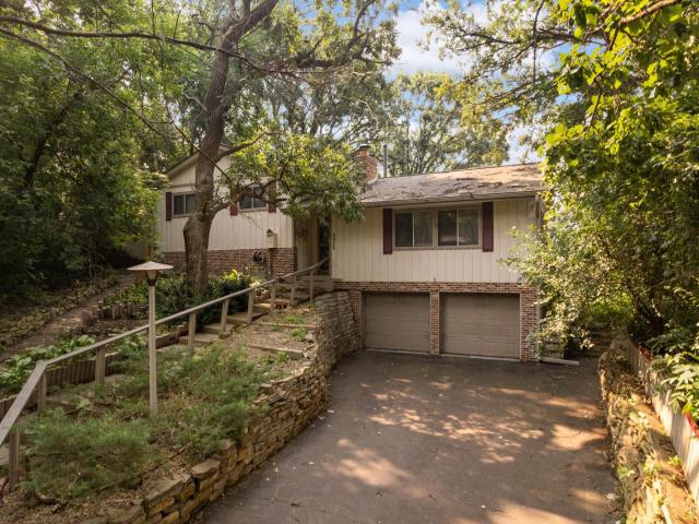 8929 36th Street N Lake Elmo MN 55042 - MLS# 6764148