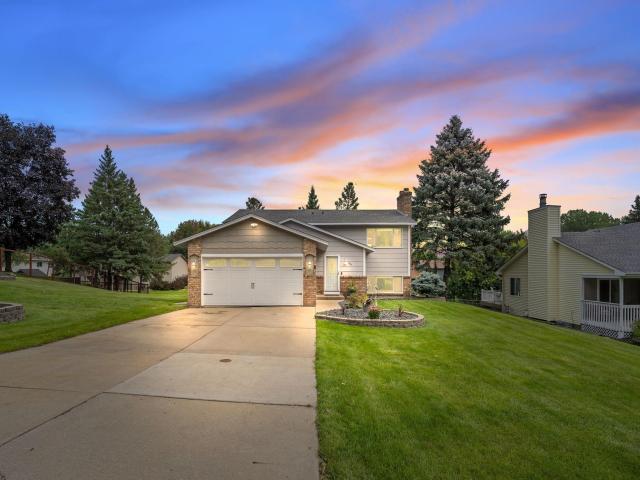 7504 Upper 24th Street N Saint Paul MN 55128 - MLS# 6764318
