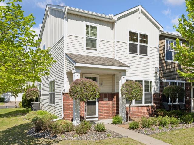 9512 Scott Lane N Minneapolis MN 55443 - MLS# 6764353