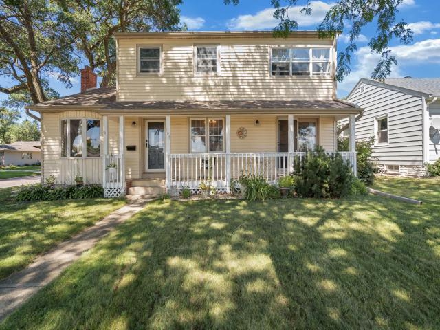 103 Giles Place Albert Lea MN 56007 - MLS# 6764478