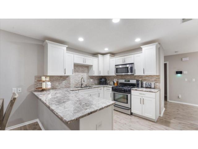 61 Landau Alcove Woodbury MN 55125 - MLS# 6764575