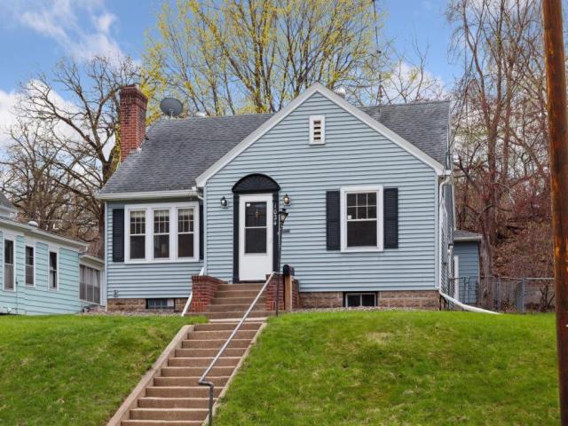 1024 S Park Street Red Wing MN 55066 - MLS# 6764745