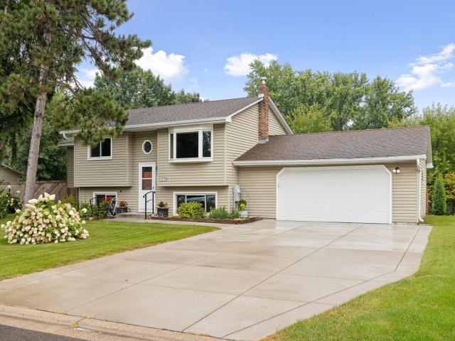 4592 Carolyn Lane White Bear Lake MN 55110 - MLS# 6764905