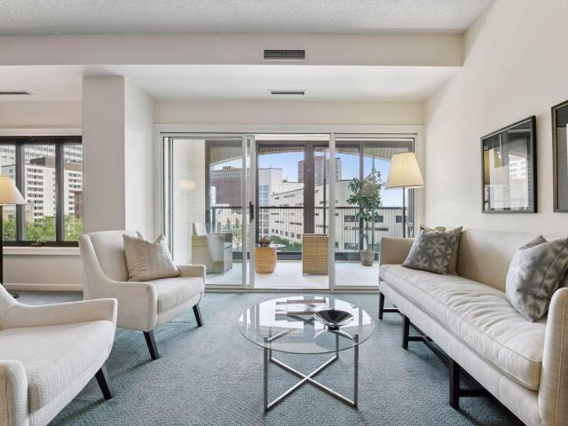 1201 Yale Place Unit 407 Minneapolis MN 55403 - MLS# 6765057