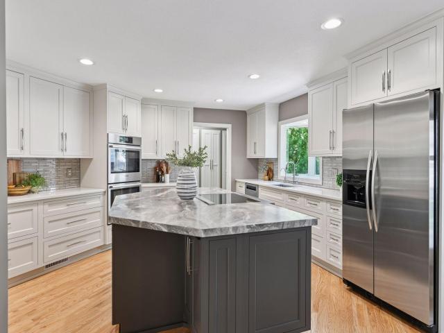 8621 W 29th Street Minneapolis MN 55426 - MLS# 6765069