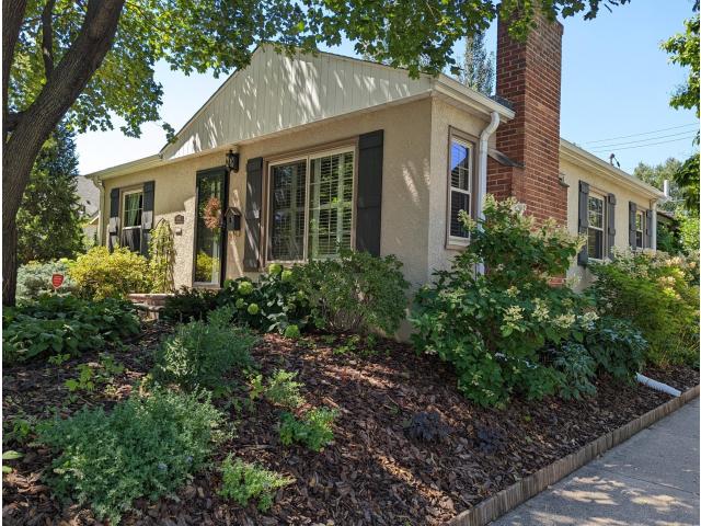 1559 Chelsea Street Saint Paul MN 55108 - MLS# 6765129