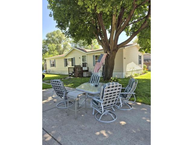 4002 Flamingo Drive NE Ham Lake MN 55304 - MLS# 6765174