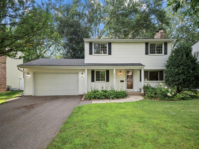 6708 Ridgeview Drive Minneapolis MN 55439 - MLS# 6765197