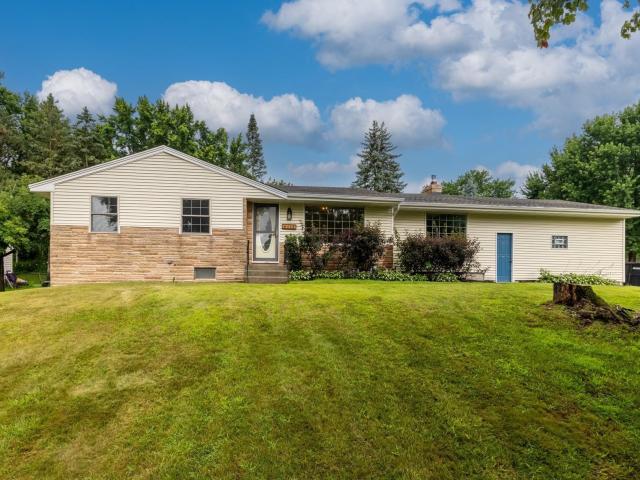 6465 Edgewood Avenue Woodbury MN 55125 - MLS# 6765213
