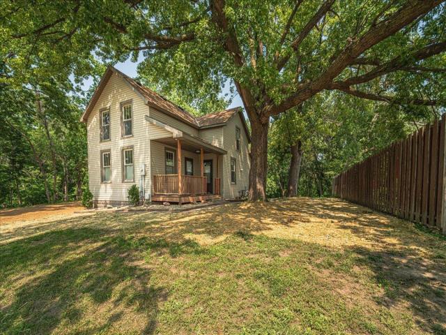 411 2nd Street NW New Prague MN 56071 - MLS# 6765231