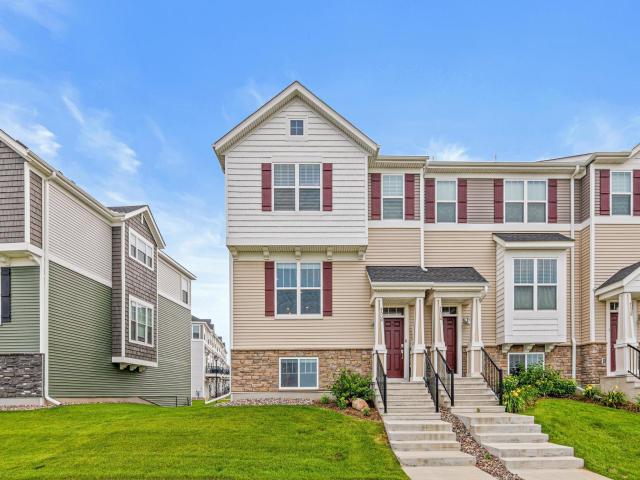 7538 38th Street N Saint Paul MN 55128 - MLS# 6765235