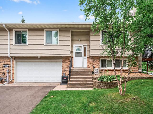 917 94th Avenue NE Blaine MN 55434 - MLS# 6765262