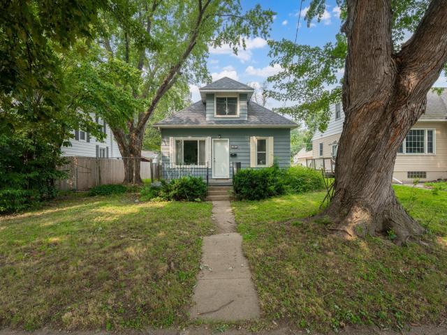 307 11th Avenue NE Rochester MN 55906 - MLS# 6765289