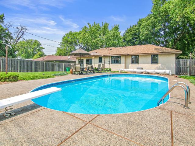 610 57th Avenue NE Minneapolis MN 55432 - MLS# 6765340