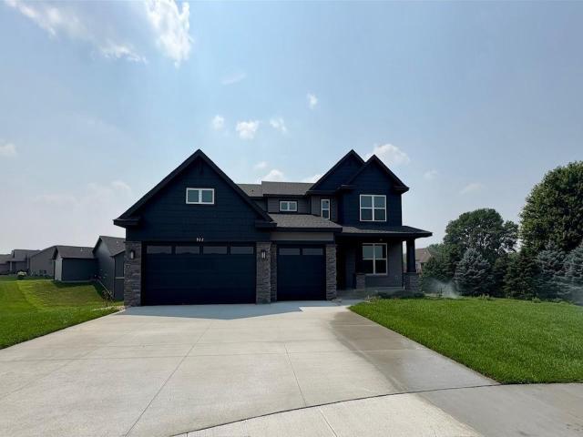 922 Milborne Lane NW Rochester MN 55901 - MLS# 6765479