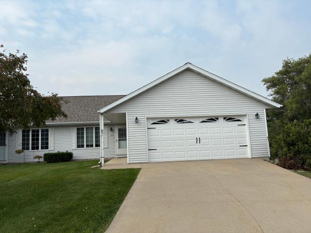 165 Orchard Manor Drive SE Plainview MN 55964 - MLS# 6765522