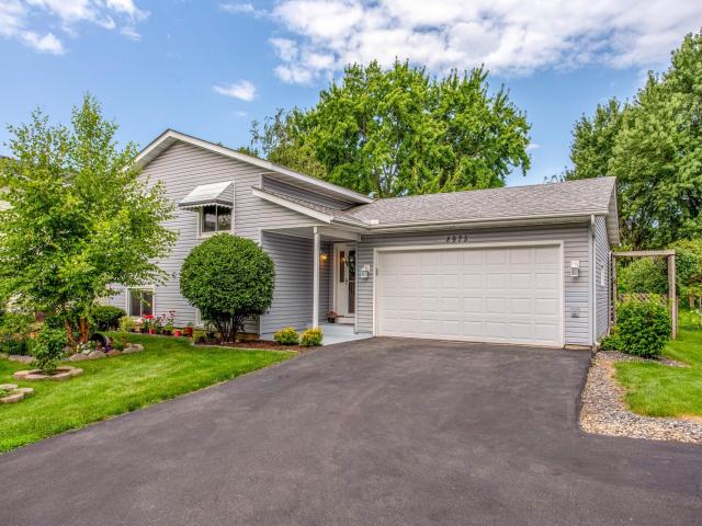 8975 Vinewood Lane N Maple Grove MN 55369 - MLS# 6765571