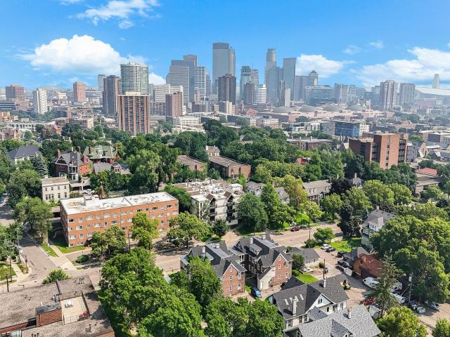 232 W Franklin Avenue Unit 302 Minneapolis MN 55404 - MLS# 6765596