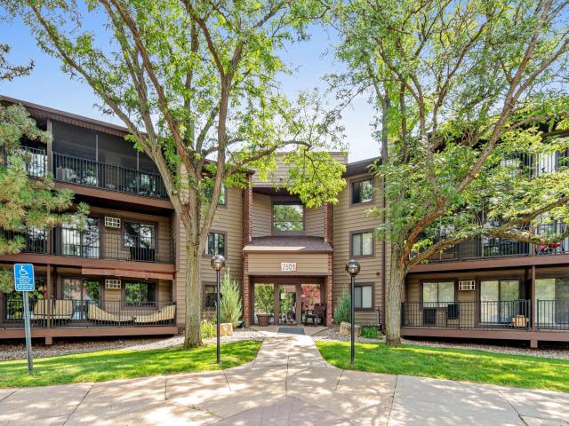 7501 W 101st Street Unit 107 Bloomington MN 55438 - MLS# 6765769