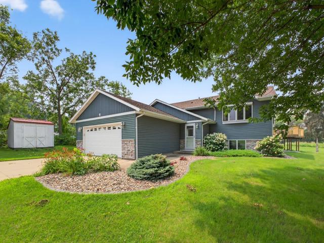 801 2nd Avenue SW Stewartville MN 55976 - MLS# 6765791