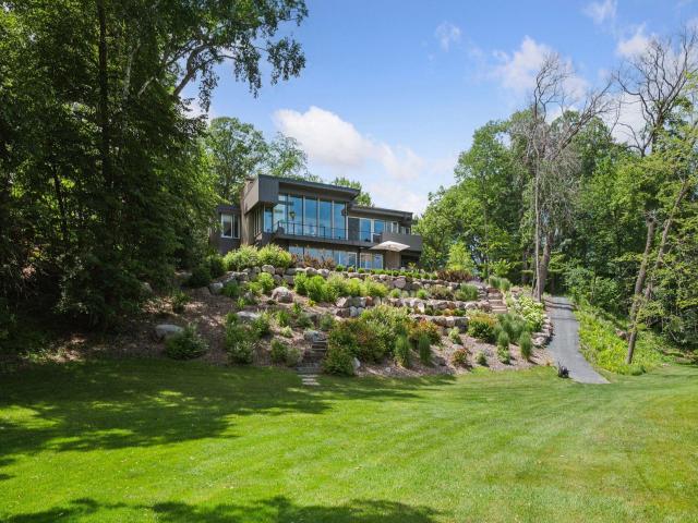 5962 Hobe Lane Saint Paul MN 55110