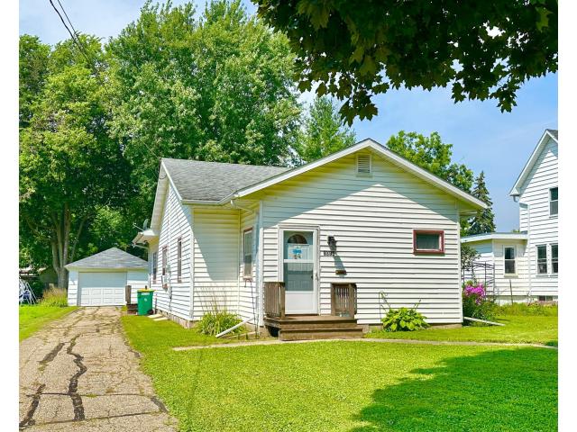 1016 St John Avenue Albert Lea MN 56007 - MLS# 6766144