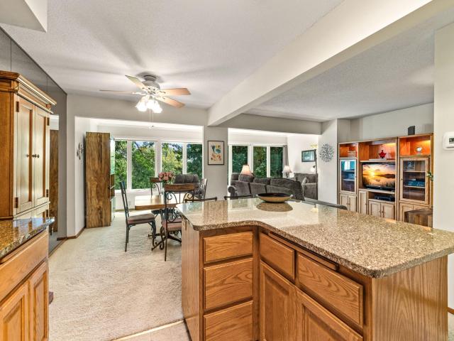 959 Edgewood Drive Chaska MN 55318 - MLS# 6766189