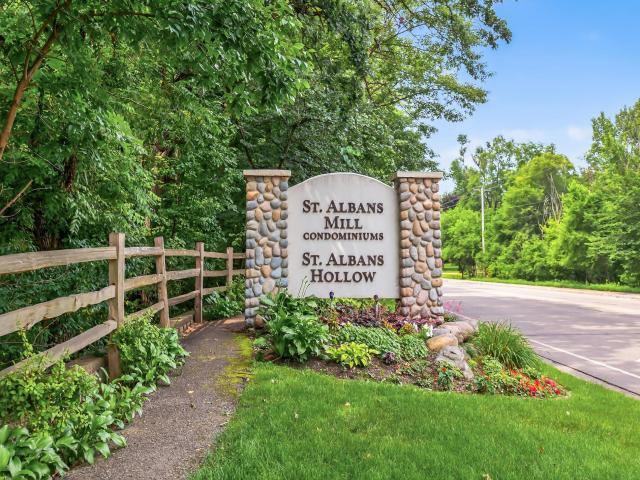 3020 Saint Albans Mill Road Unit 303 Hopkins MN 55305 - MLS# 6766419
