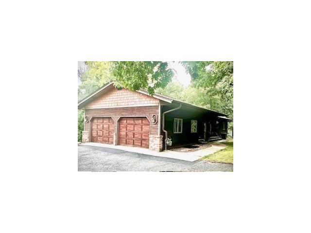 9520 Lakeview Circle Chaska MN 55318 - MLS# 6766473