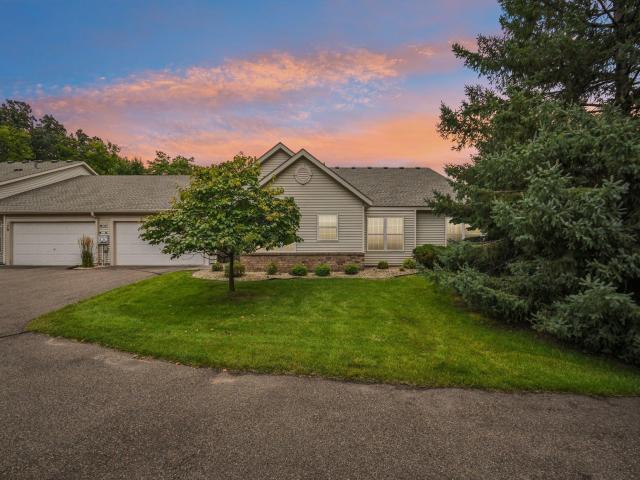 177 Wedgewood Drive Mahtomedi MN 55115 - MLS# 6766799