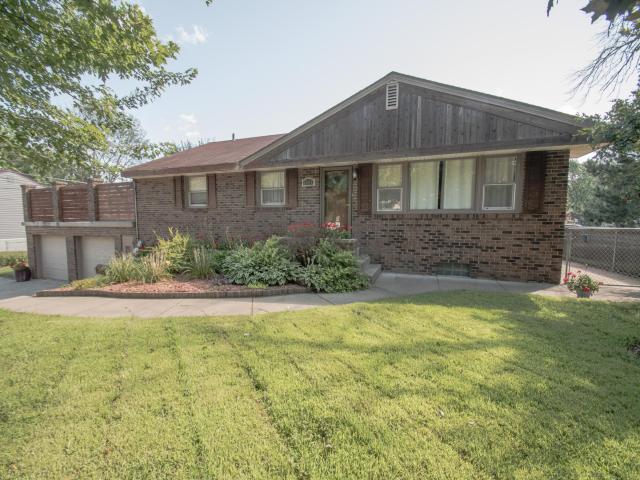 5800 Halifax Avenue N Minneapolis MN 55429 - MLS# 6766998