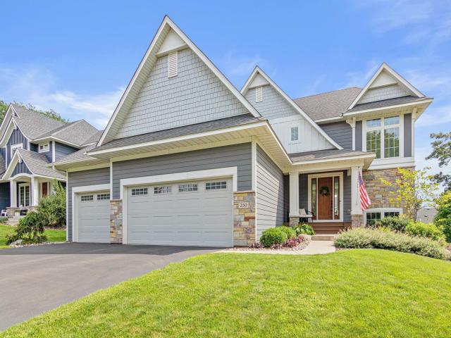 250 Grand Avenue Shoreview MN 55126 - MLS# 6767031