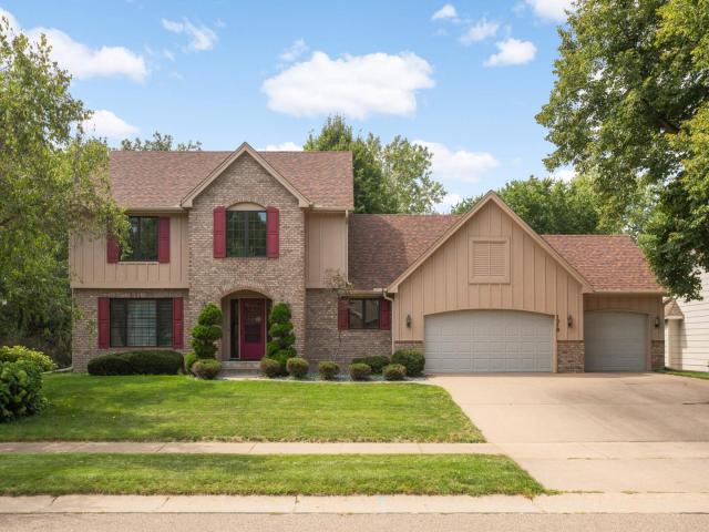 1318 W Royal Oaks Drive Shoreview MN 55126 - MLS# 6767073