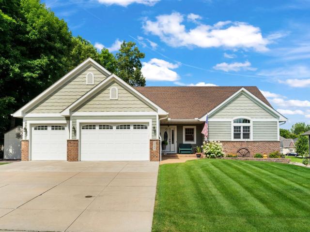 2390 Jennifer Lane Shakopee MN 55379 - MLS# 6767126