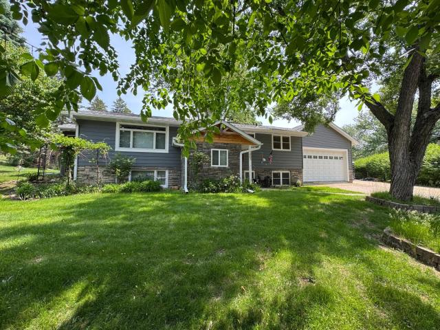 1903 Lenore Lane Red Wing MN 55066 - MLS# 6767395