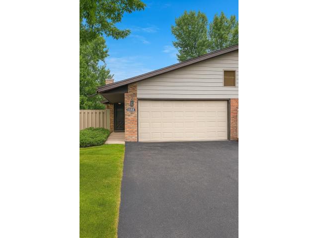 1164 Xene Lane N Minneapolis MN 55447 - MLS# 6767556