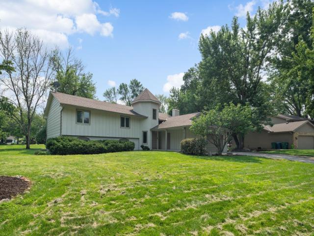 17015 30th Avenue N Plymouth MN 55447 - MLS# 6767559