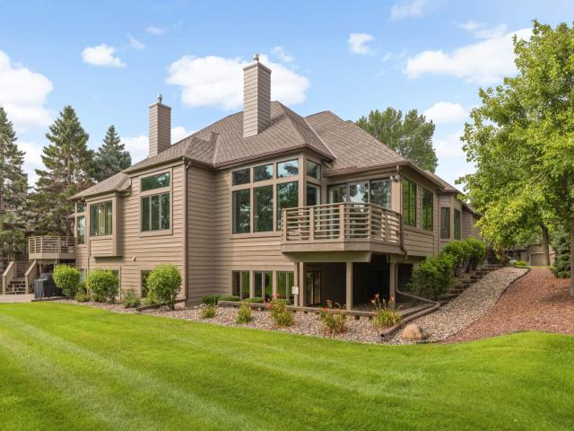 3691 Village Court Saint Paul MN 55125 - MLS# 6768183