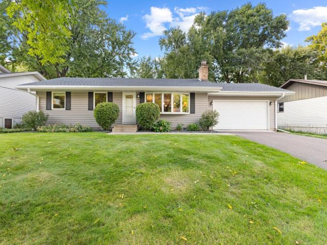 544 Riviera Drive Saint Paul MN 55112 - MLS# 6768377
