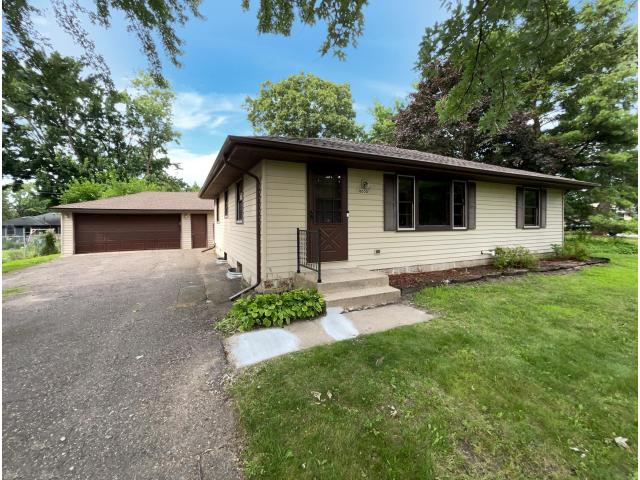 8000 Del Drive N Minneapolis MN 55428 - MLS# 6768408