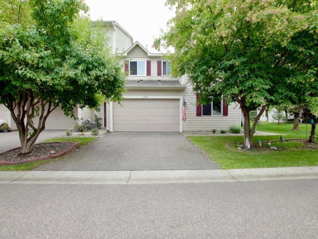 9138 Comstock Lane N Maple Grove MN 55311 - MLS# 6768442