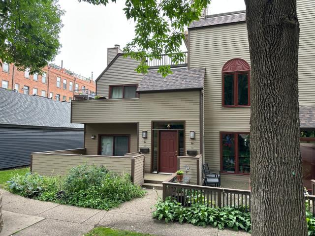 8 Irvine Park Unit 8A Saint Paul MN 55102 - MLS# 6768600