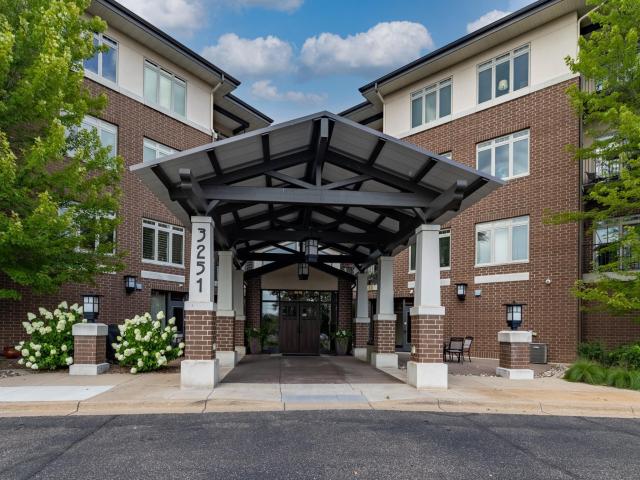 3251 Louisiana Avenue S Unit 304 Minneapolis MN 55426 - MLS# 6768656