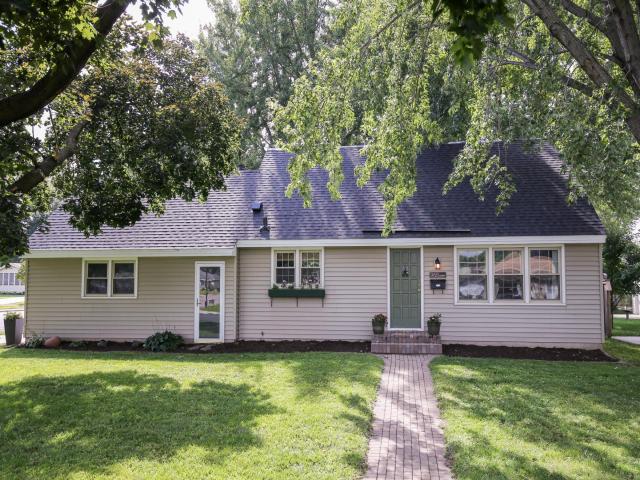 968 Scott Street S Shakopee MN 55379 - MLS# 6768658